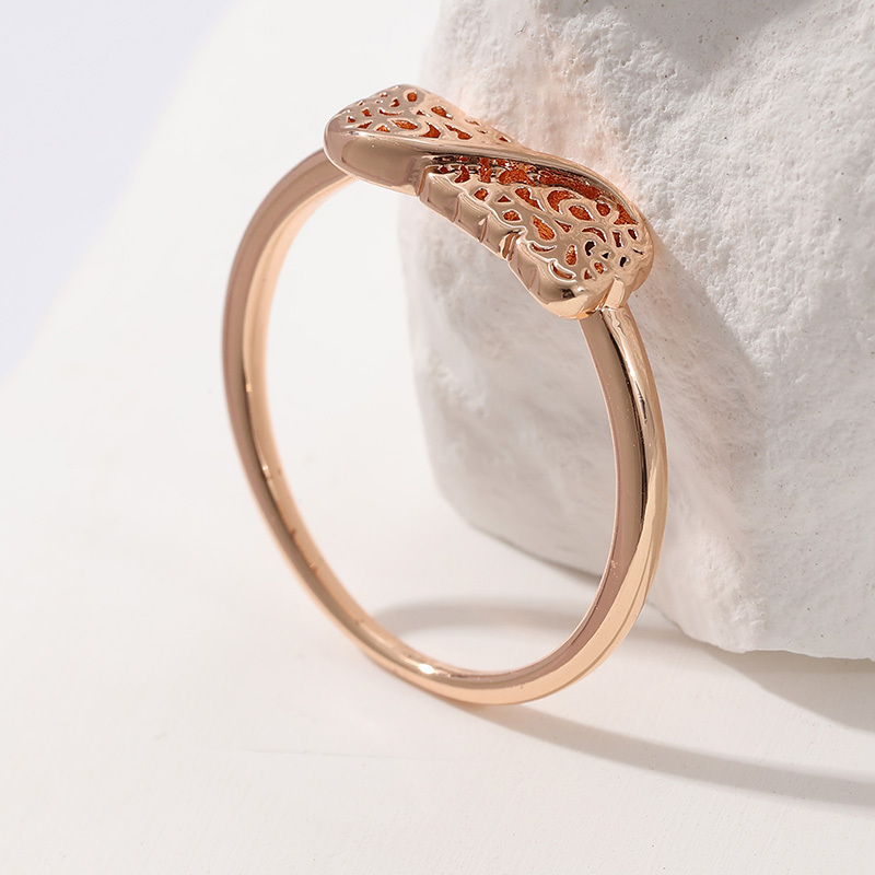 Exquisite Twisted Hollow Carved Thin Band Ring, Elegant Style